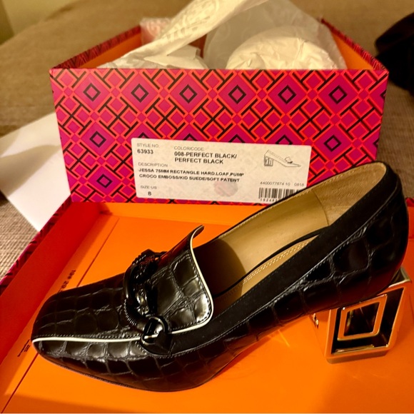 Black Croc-Embossed Loafers with Gold Heel NWT - Picture 2 of 6